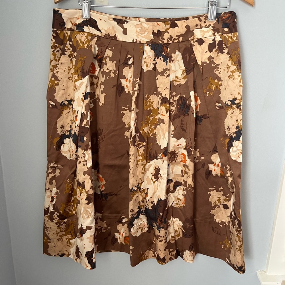 Talbots A-Line Knee-Length Skirt in Brown and Cream‎